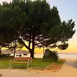 O Fogar Da Chiquilla - Piso Premium - 8 Pax- Vistas Al Mar Y Parking Bueu