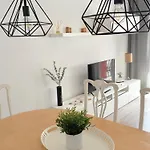O Fogar Da Chiquilla - Piso Premium - 8 Pax- Vistas Al Mar Y Parking * Bueu