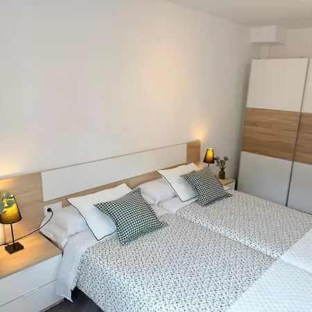 O Fogar Da Chiquilla - Piso Premium - 8 Pax- Vistas Al Mar Y Parking Daire Bueu