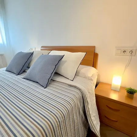 Apartmán O Fogar Da Chiquilla - Piso Premium - 8 Pax- Vistas Al Mar Y Parking Bueu